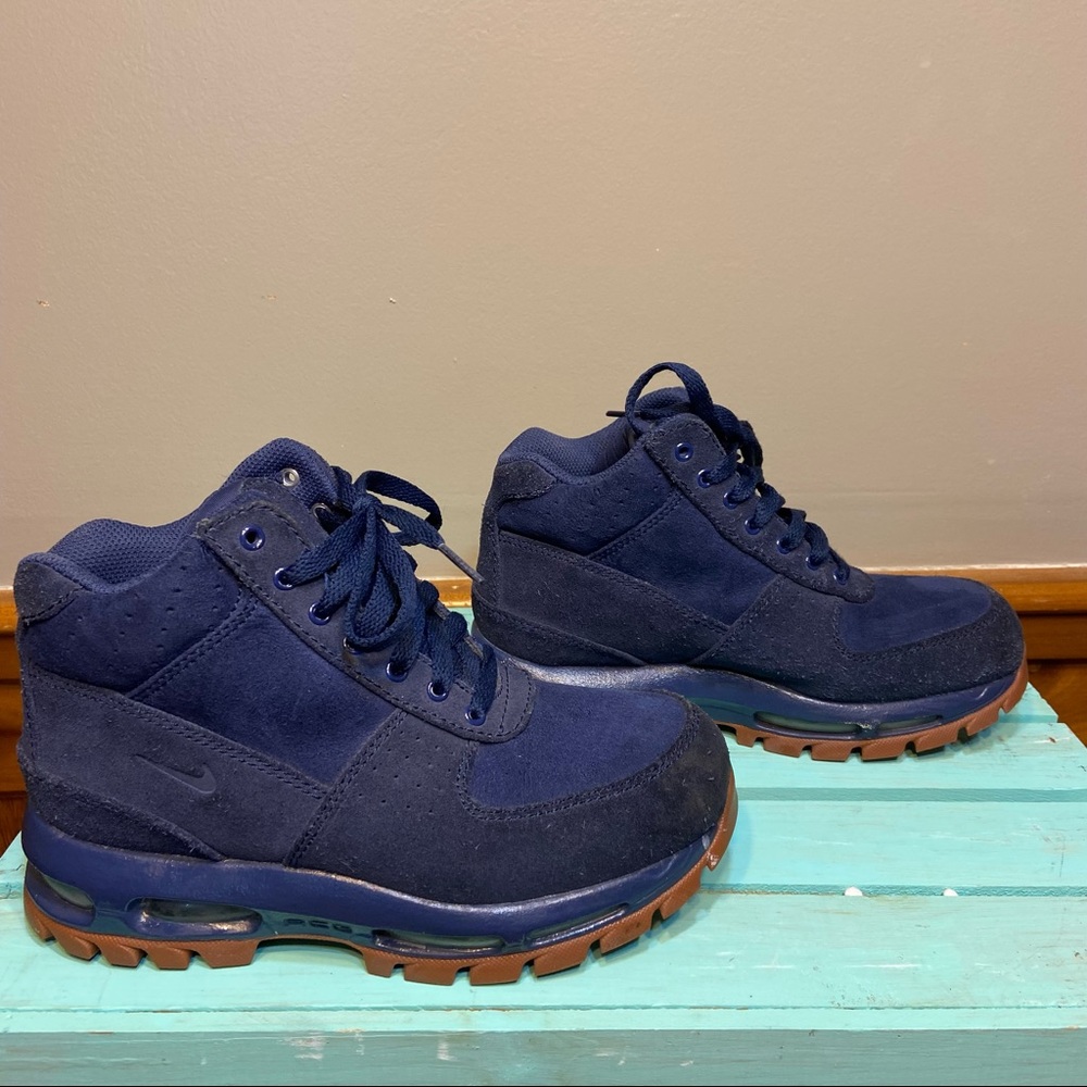 Navy Leather Nike ACG Boots size 4.5 Youth